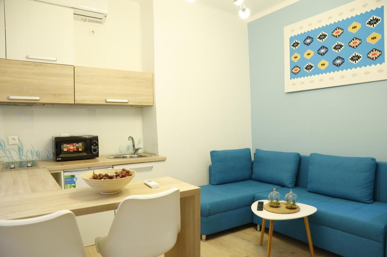 Blue And Rose Cozy - Quiet In The Best Location - Self Check-In - 5Th Floor With Elevator サラエヴォ エクステリア 写真