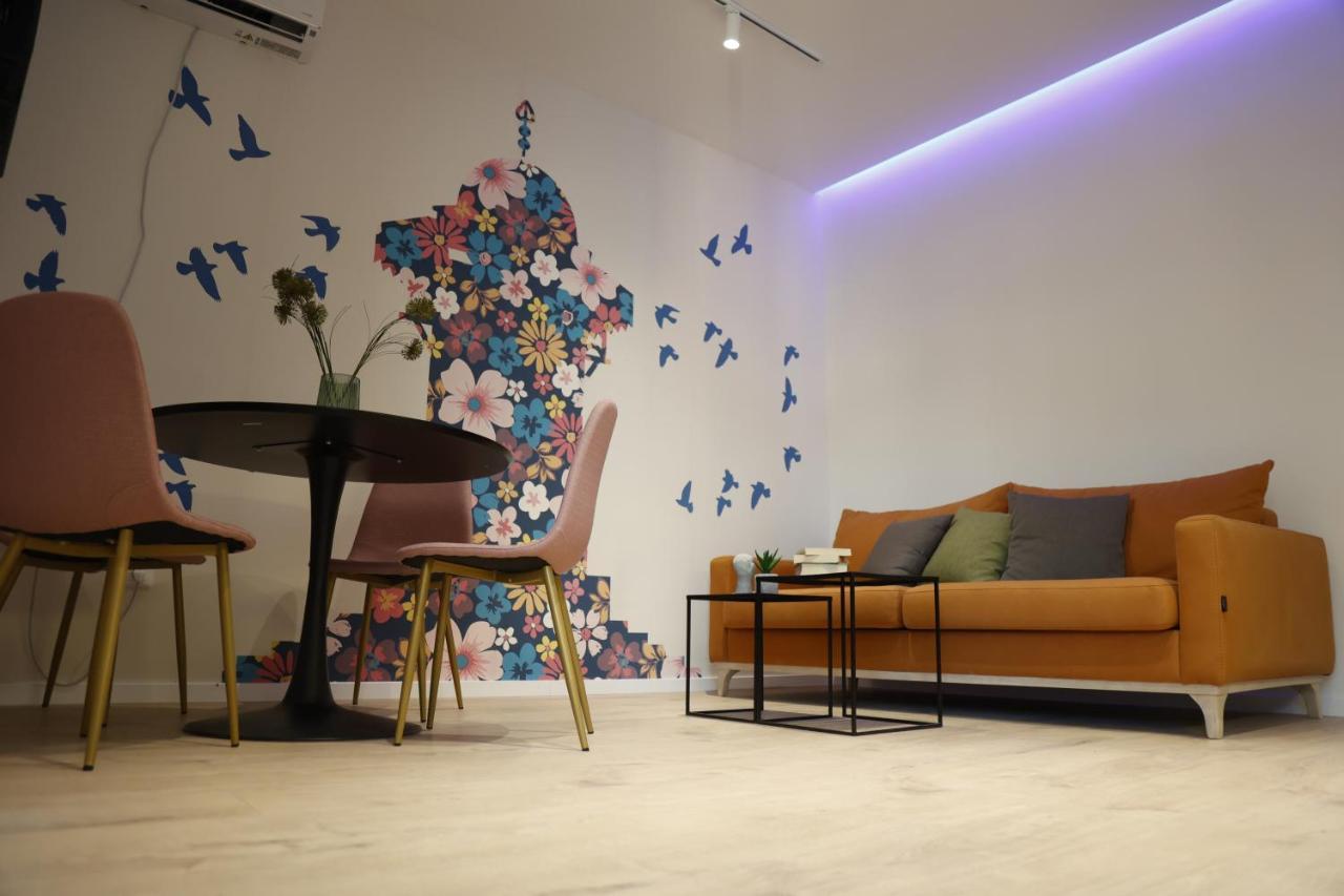 Blue And Rose Cozy - Quiet In The Best Location - Self Check-In - 5Th Floor With Elevator サラエヴォ エクステリア 写真